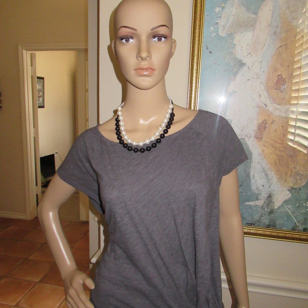 Classic Black with Pearl Necklace